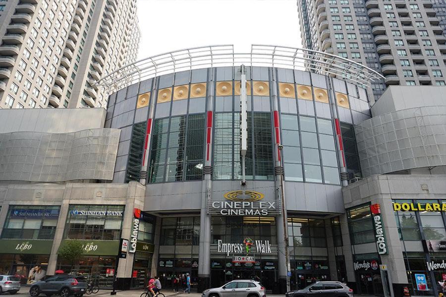 Beautiful Room At Yonge And Sheppard And North York Centre Toronto Exteriör bild